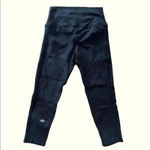 Alo Yoga High Waist Leggings in Black with mesh detail